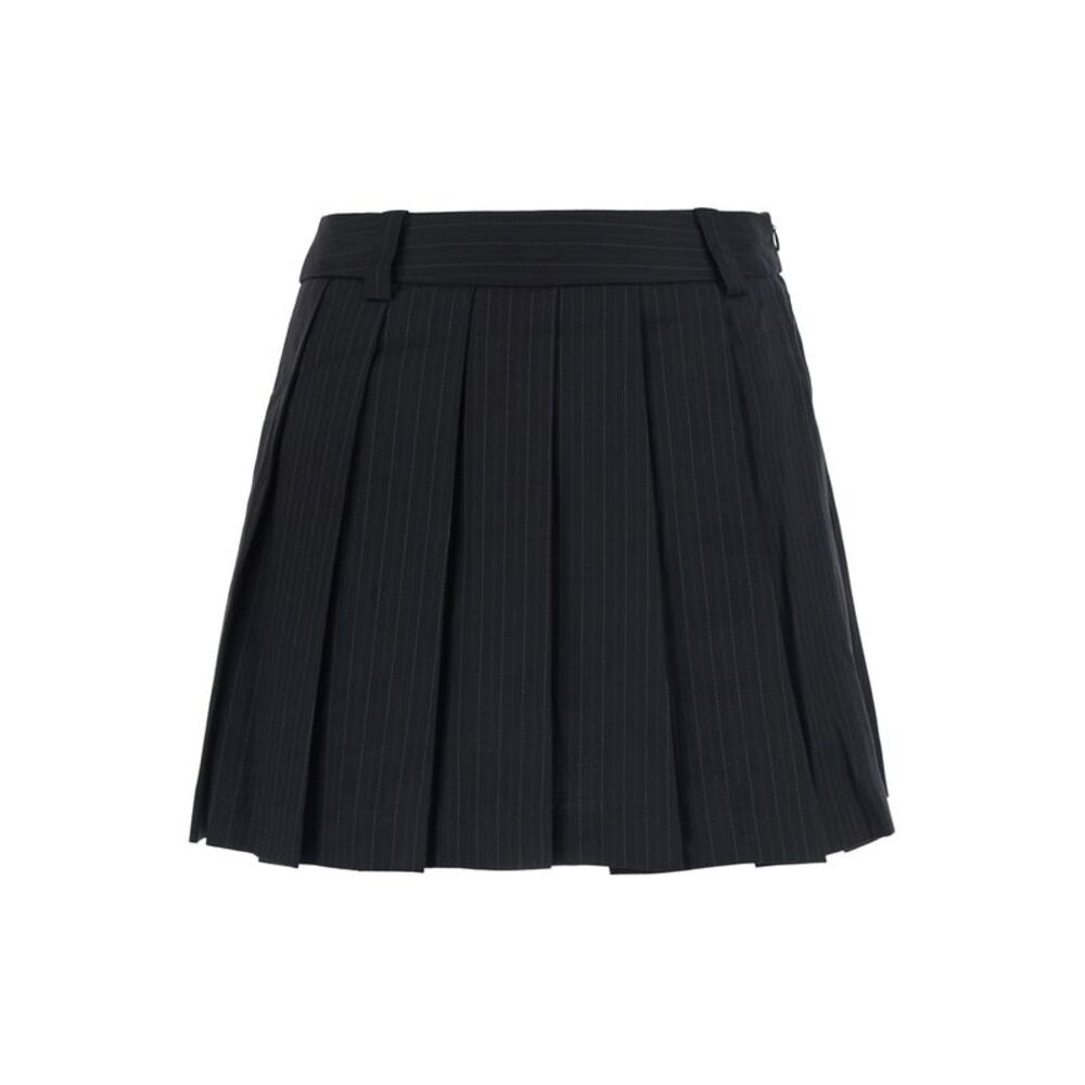 Dunst Women Black Pleated Skirt With All-Over Striped Motif In Fabric For Women